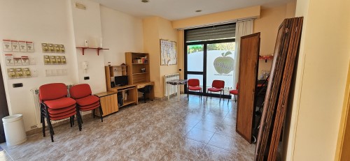 Putignano 2000 Corner Room Ideal For Office, Excellent Condition.